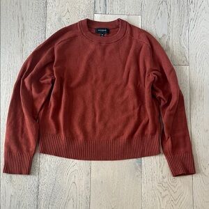 Banana Republic Women's Brick Red Crew Neck Sweater Size XSmall